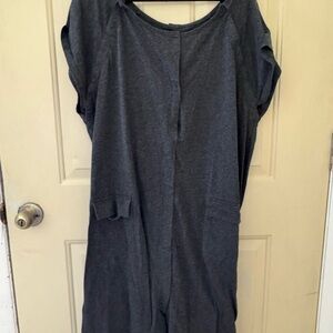 Kindred Bravely Universal Labor and Delivery Gown